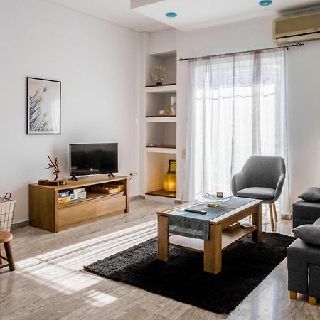 The Home Sweet Home - Family Friendly 2 Floor Apartment Kalamata Exterior photo