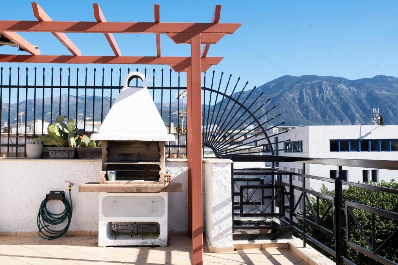 The Home Sweet Home - Family Friendly 2 Floor Apartment Kalamata Exterior photo
