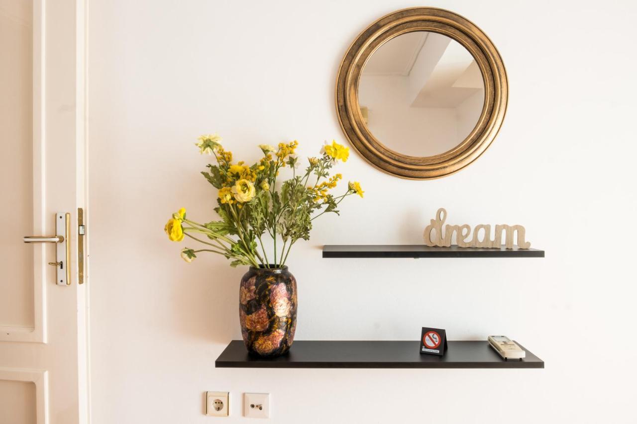 The Home Sweet Home - Family Friendly 2 Floor Apartment Kalamata Exterior photo